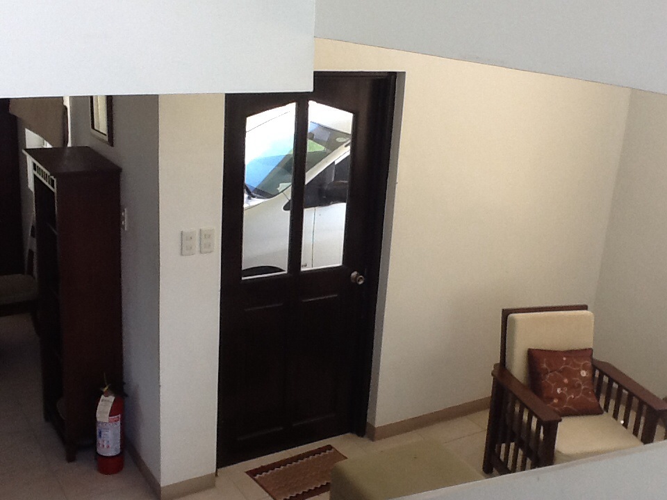 FOR SALE: House Tarlac 12