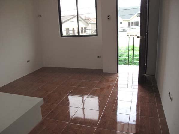 FOR SALE: Apartment / Condo / Townhouse Manila Metropolitan Area > Quezon 8