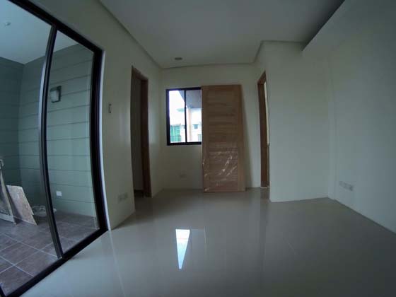 FOR SALE: Apartment / Condo / Townhouse Manila Metropolitan Area > Quezon 7