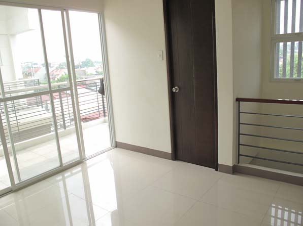 FOR SALE: Apartment / Condo / Townhouse Manila Metropolitan Area > Quezon 4