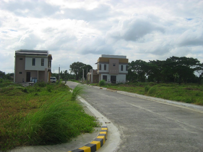 FOR SALE: Lot / Land / Farm Cavite 1