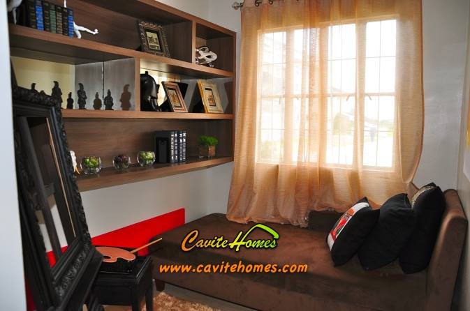 FOR SALE: Apartment / Condo / Townhouse Cavite > Imus 2