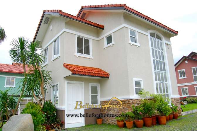 FOR SALE: House Cavite > Bacoor 1