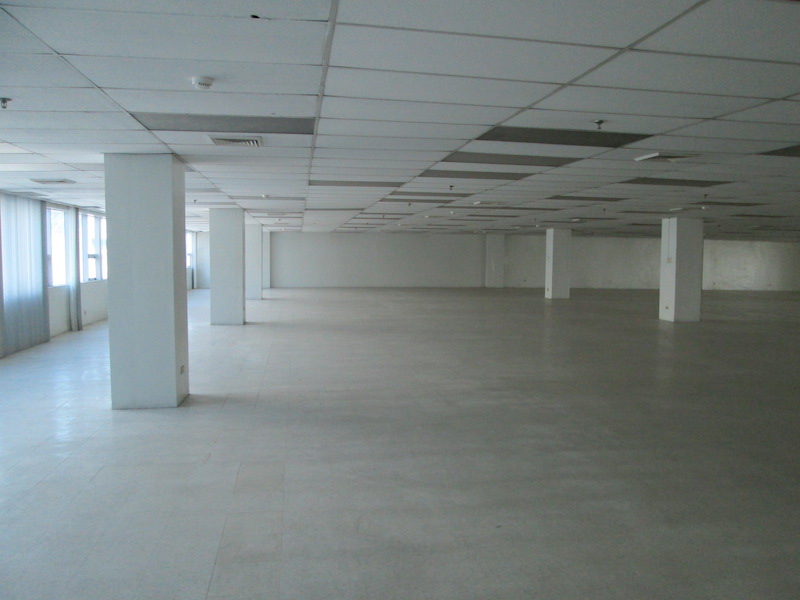 FOR RENT / LEASE: Office / Commercial / Industrial Manila Metropolitan Area > Makati 8