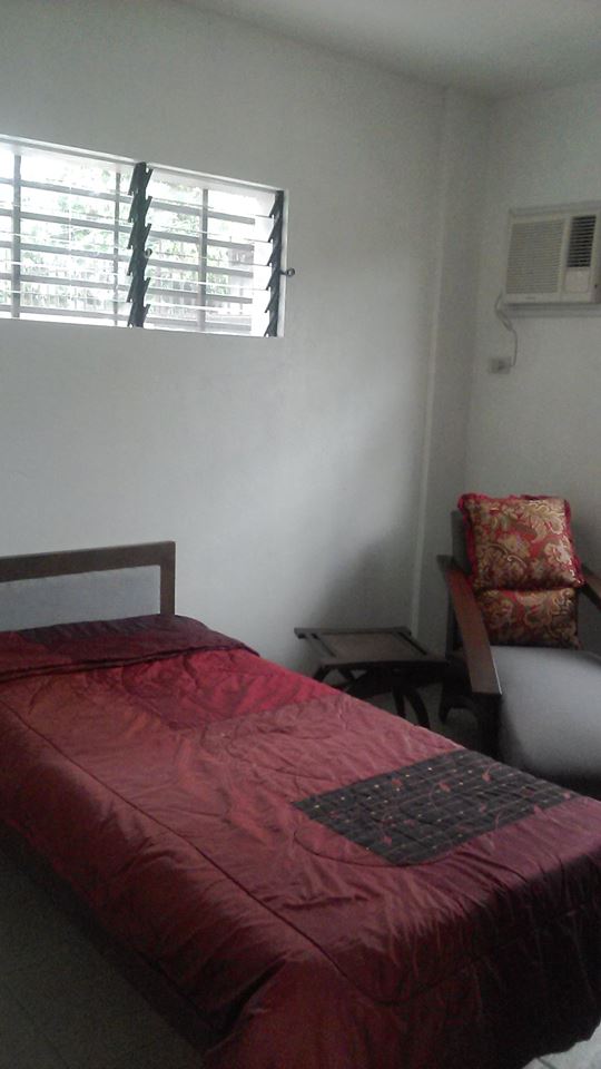 FOR RENT / LEASE: House Negros Occidental > Bacolod City 9