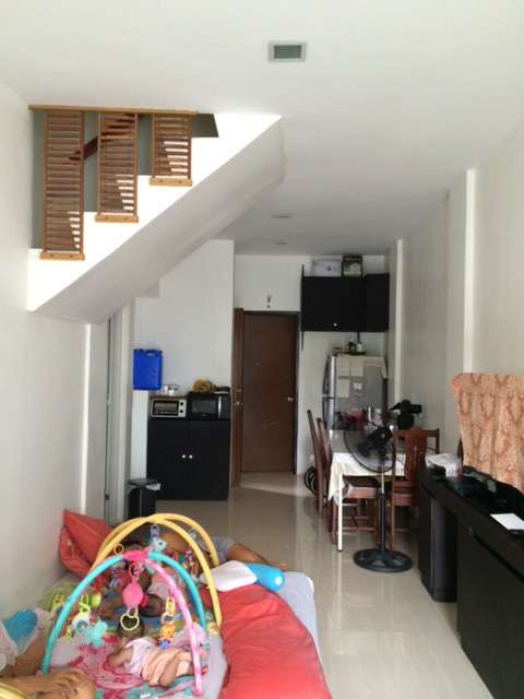 FOR SALE: Apartment / Condo / Townhouse Manila Metropolitan Area > Paranaque 4