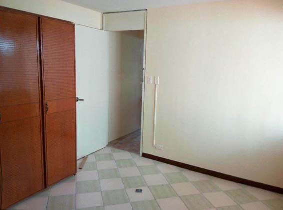 FOR SALE: House Manila Metropolitan Area > Paranaque 3