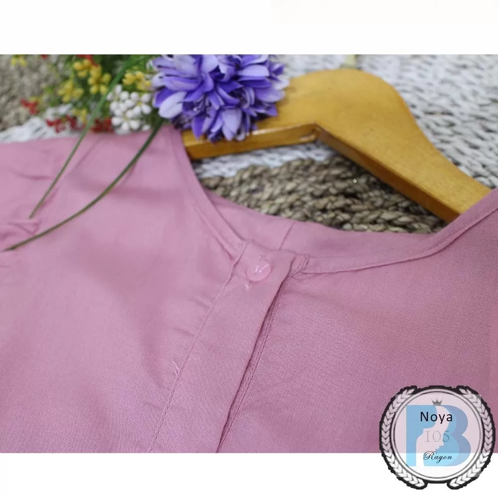 Blouse Ruffle Depan Full Kancing Rayon Polos Adem Lengan Karet Noya