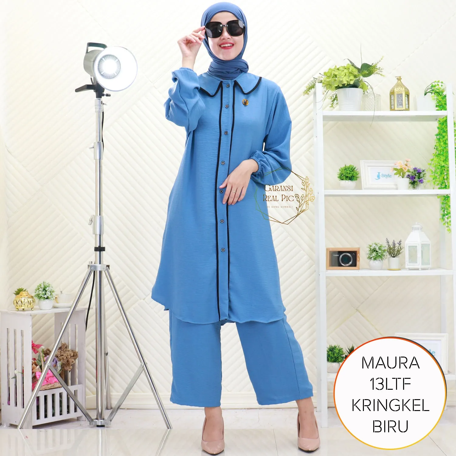 Maura One Set Tunik Wanita Muslimah Crinkle Airflow List Hitam Busui Friendly