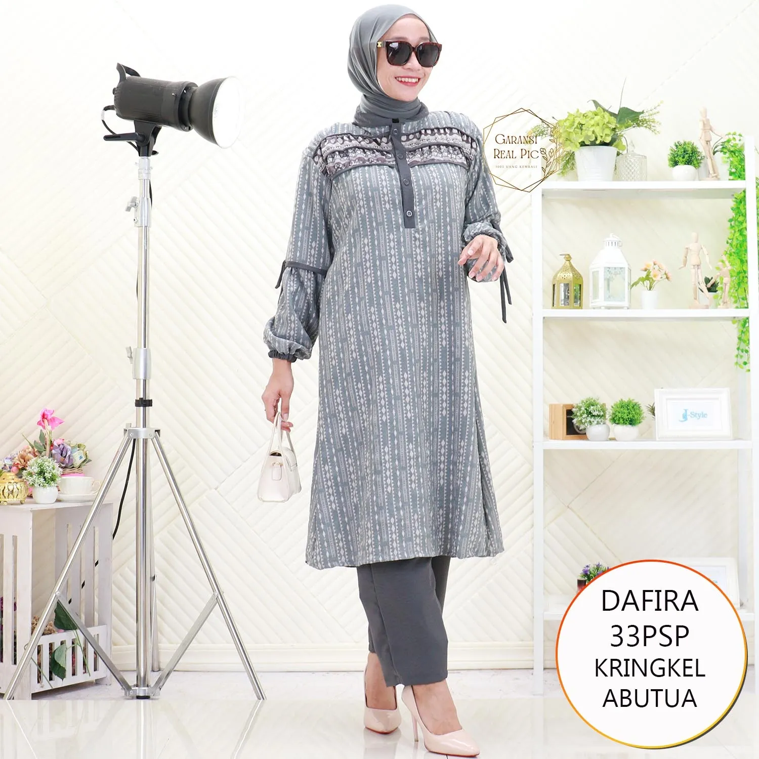 Dafira One Set Tunik Kringkel Airflow Motif Busui Friendly Variasi Pita Lengan 33PSP Kringkel Airflow - bajubaru.id, Belanja Online di bajubaru.id saja 