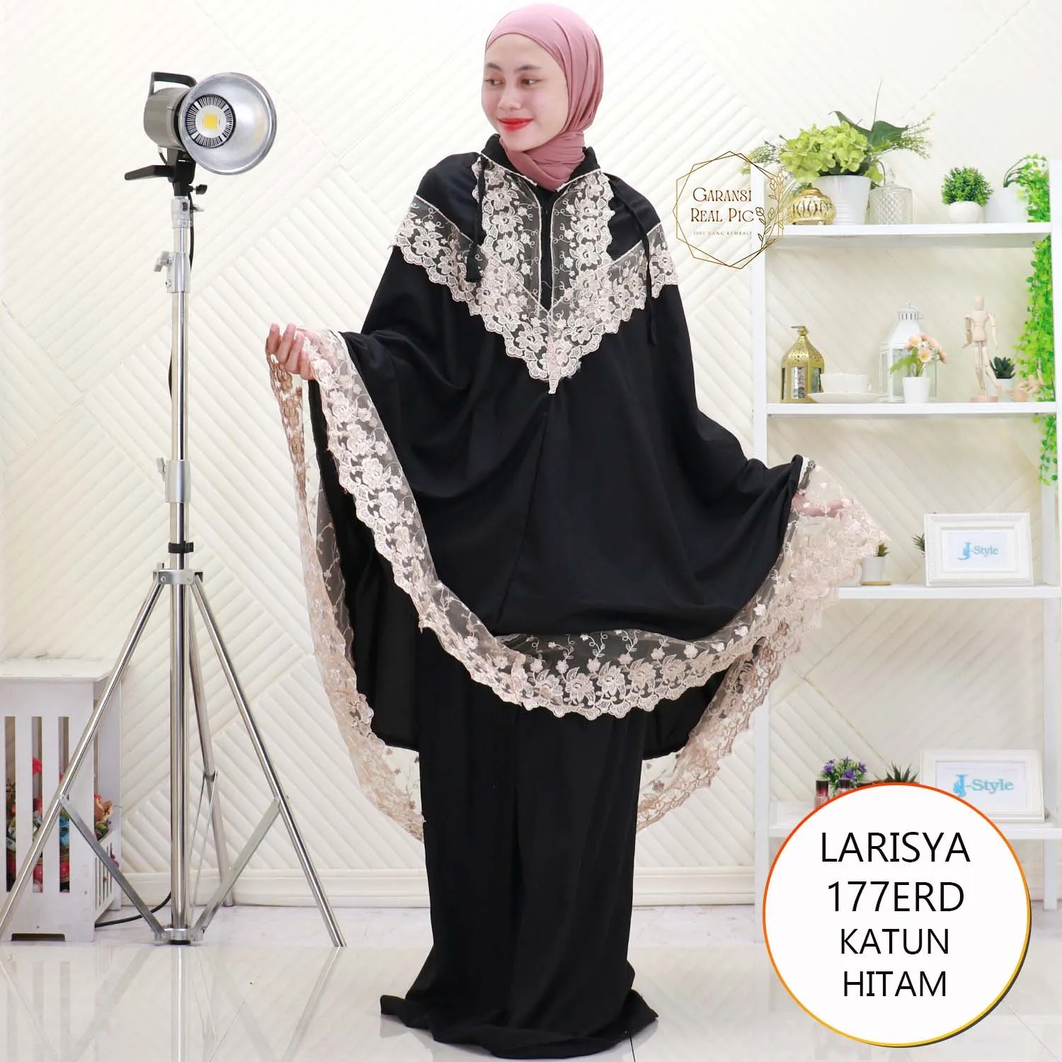 Larisya Mukena Wanita Dewasa Katun Bordir Renda Tile Mewah