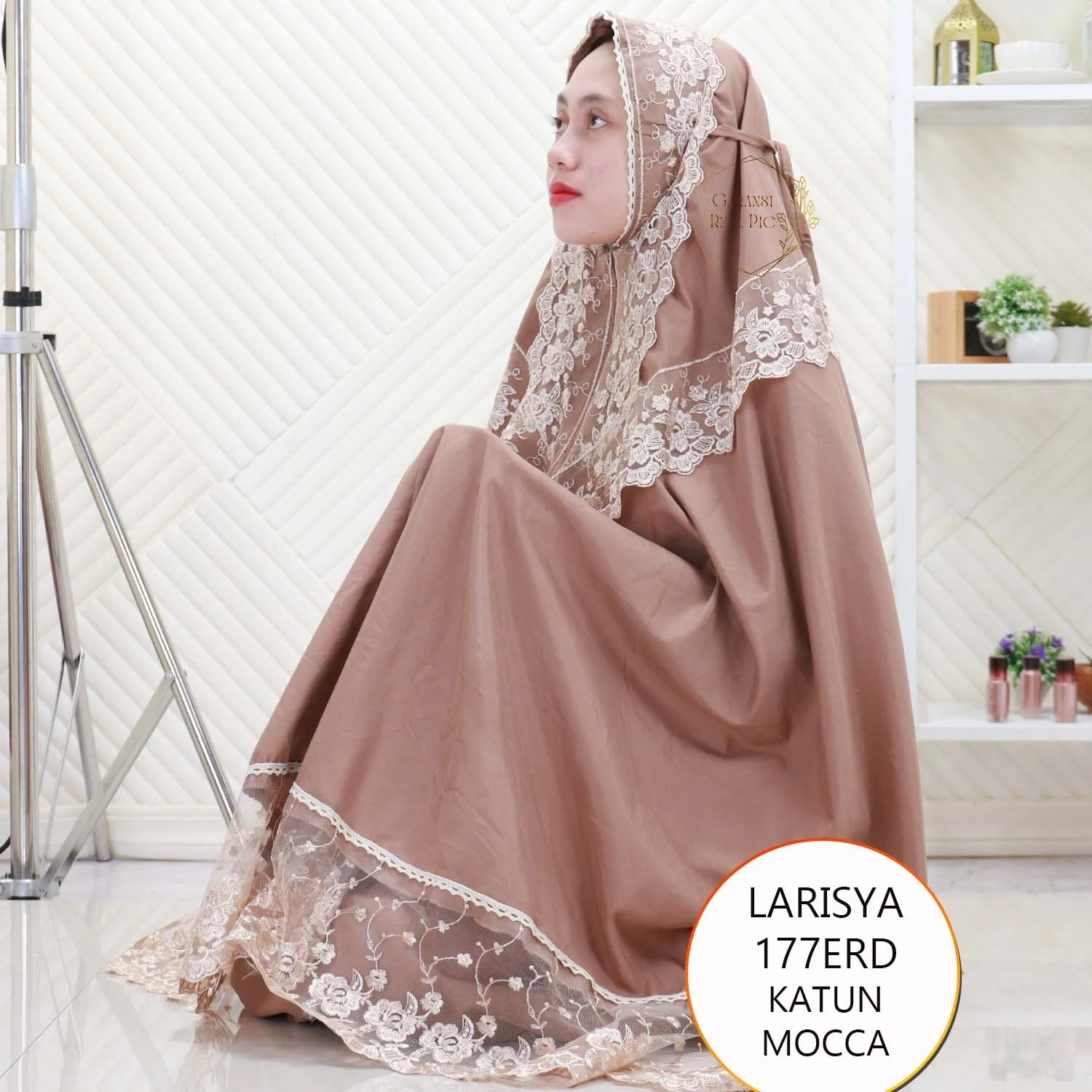 Larisya Mukena Wanita Dewasa Katun Bordir Renda Tile Mewah