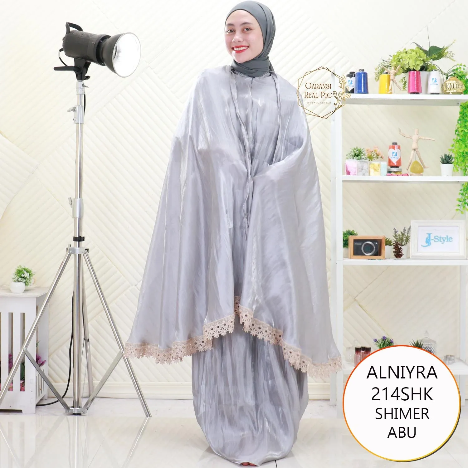 Alniyra Mukena Dewasa 2in1  Shimer Mewah Renda Keliling