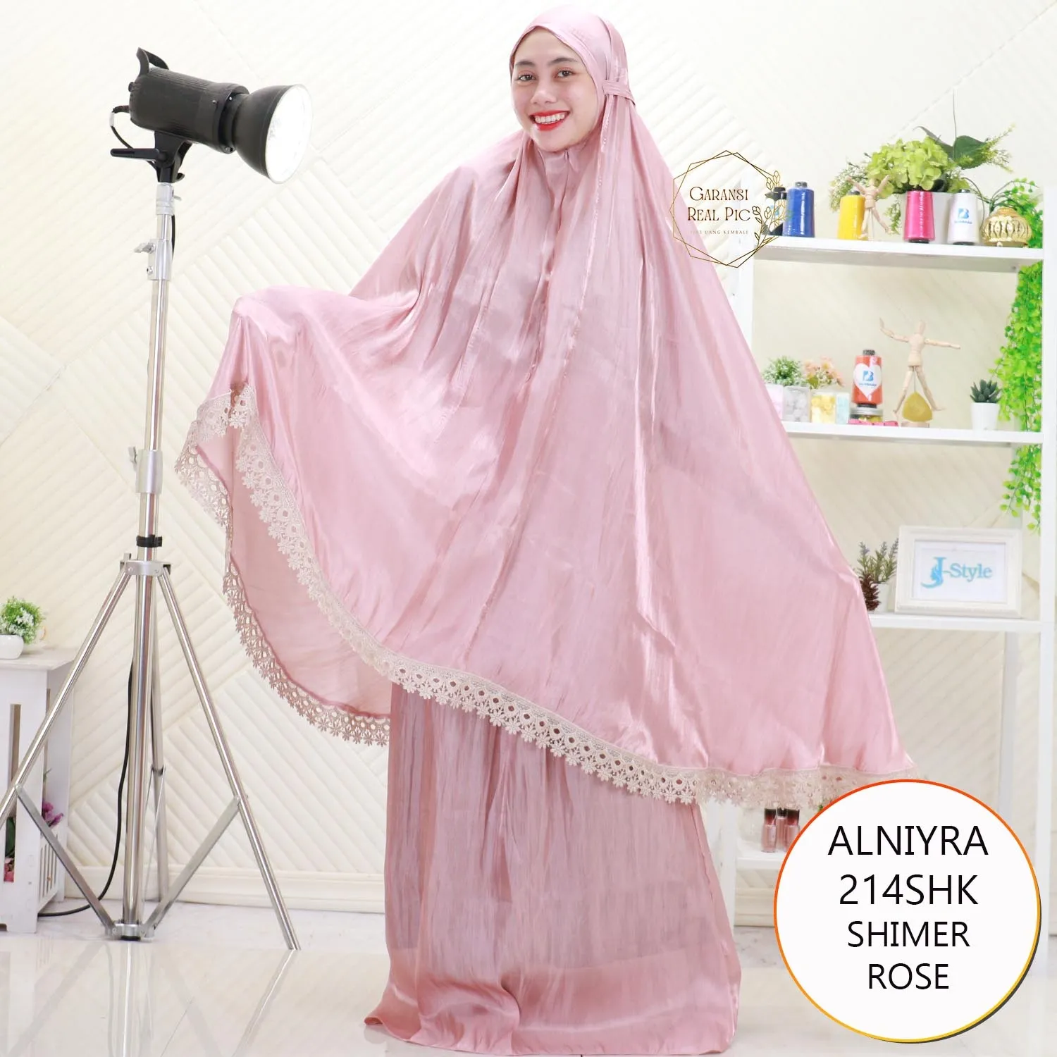 Alniyra Mukena Dewasa 2in1  Shimer Mewah Renda Keliling