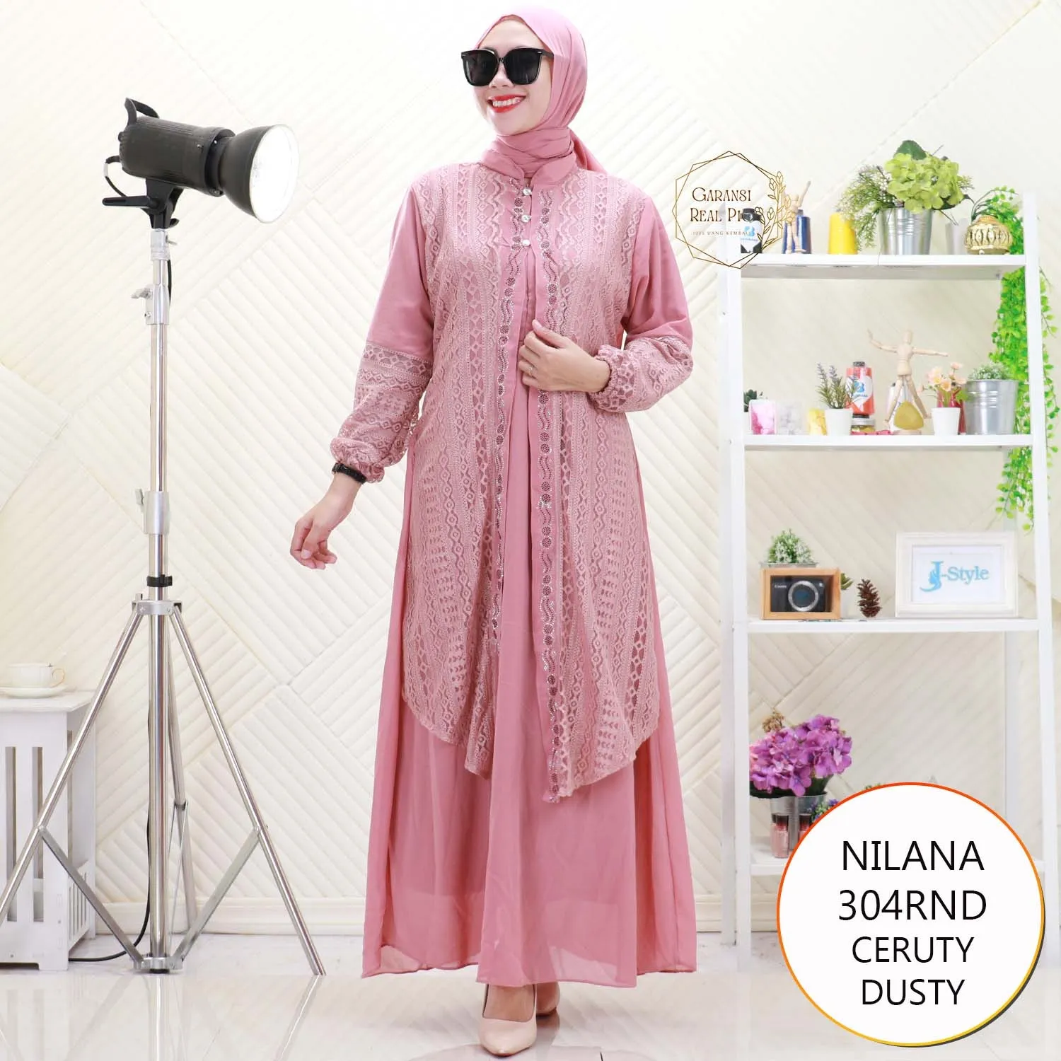 Nilana Gamis Set Hijab Ceruty Cardi Brukat Nyatu Busui Friendly