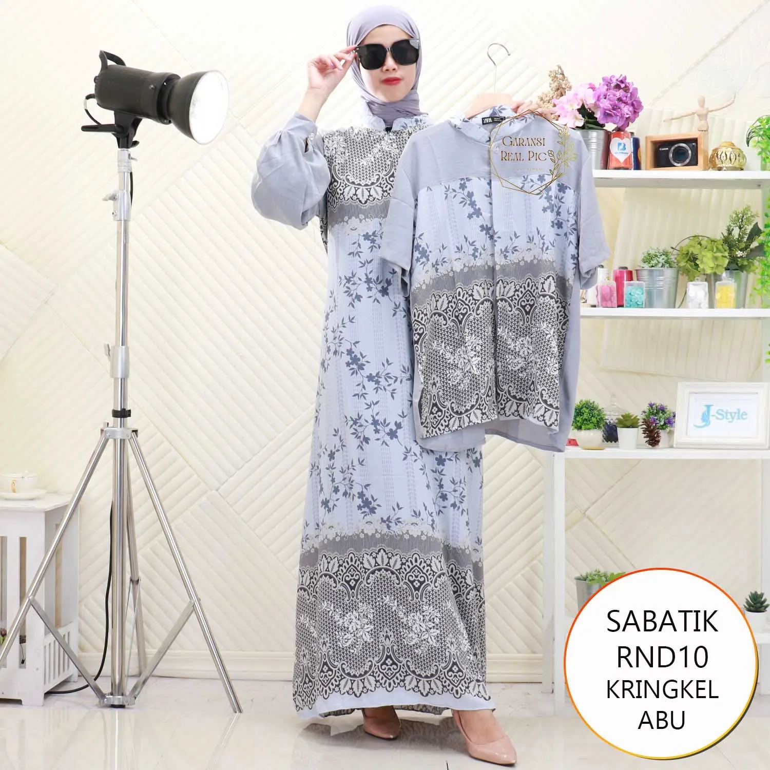 Sabatik Sarimbit Set Lebaran Couple Kringkel Printing Motif