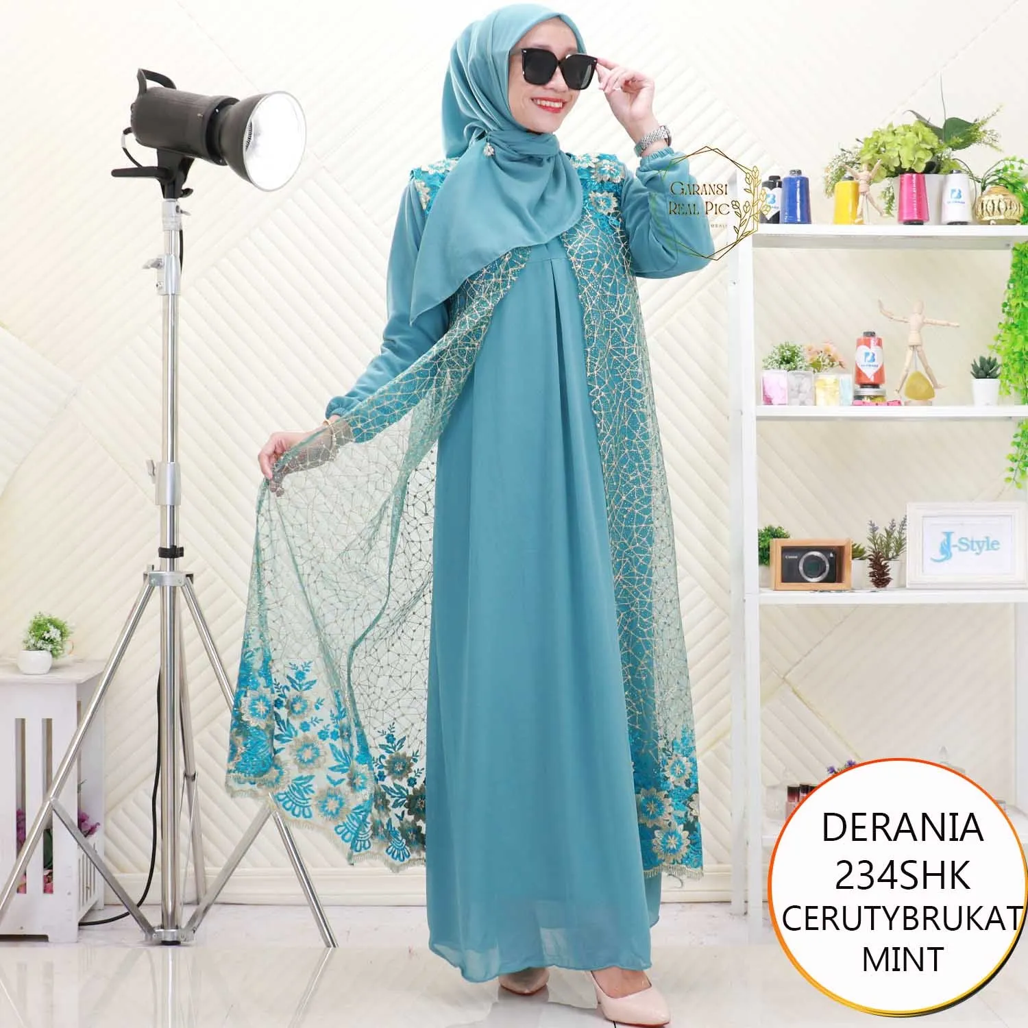 Derania Gamis Ceruty Set Hijab Cardi Tile Bordir Mewah Busui Friendly