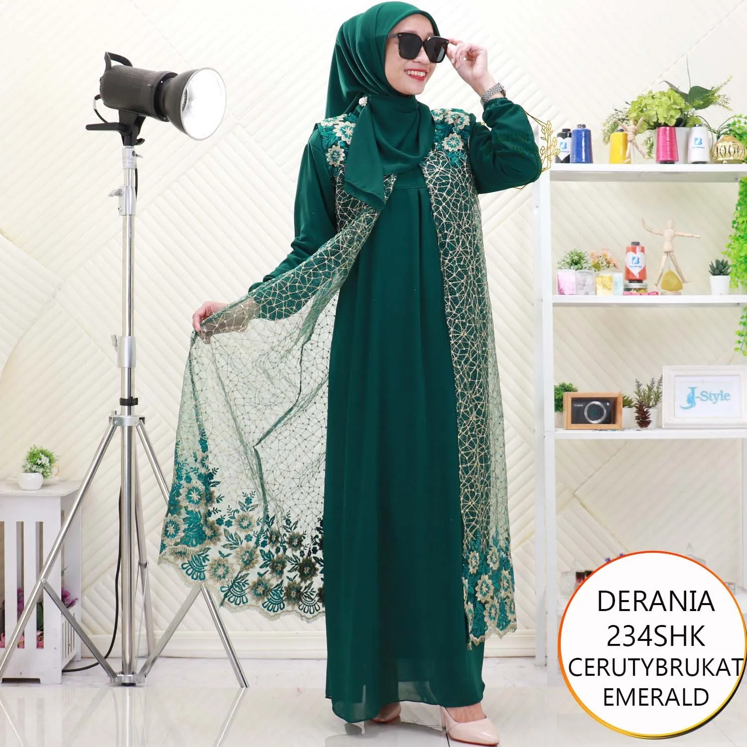 Derania Gamis Ceruty Set Hijab Cardi Tile Bordir Mewah Busui Friendly