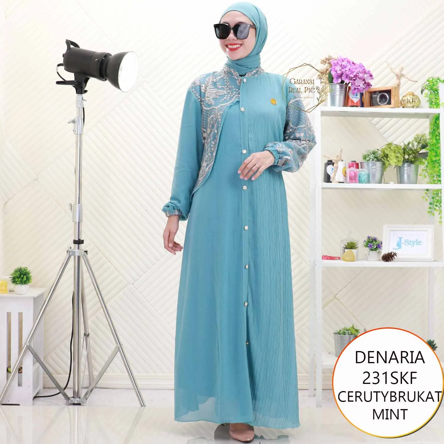 Denaria Gamis Ceruty Mix Tile Brukat Bordir Busui Friendly 231SKF Ceruty Brukat - bajubaru.id, Belanja Online di bajubaru.id saja 