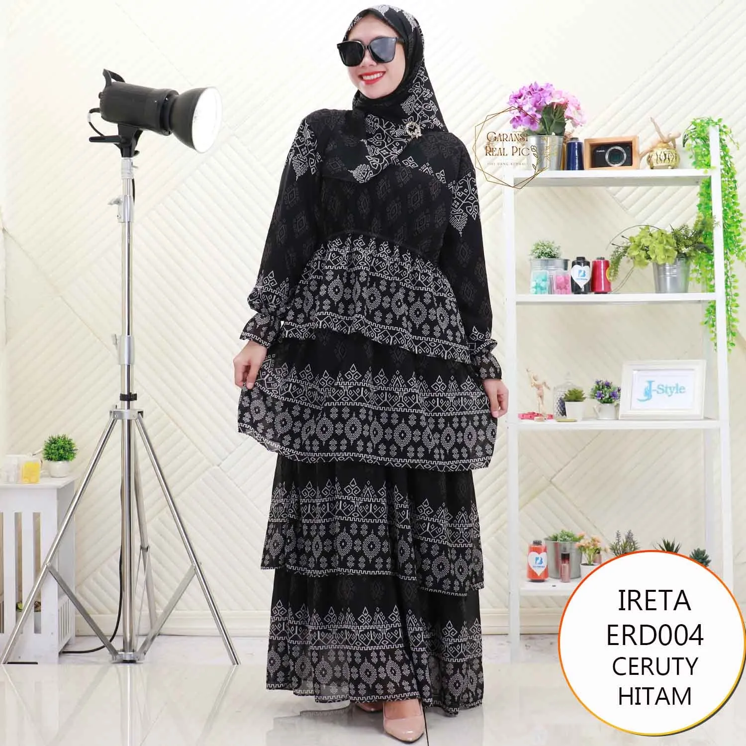 Ireta Gamis Set Hijab Umpak Susun Ceruty Motif Printing