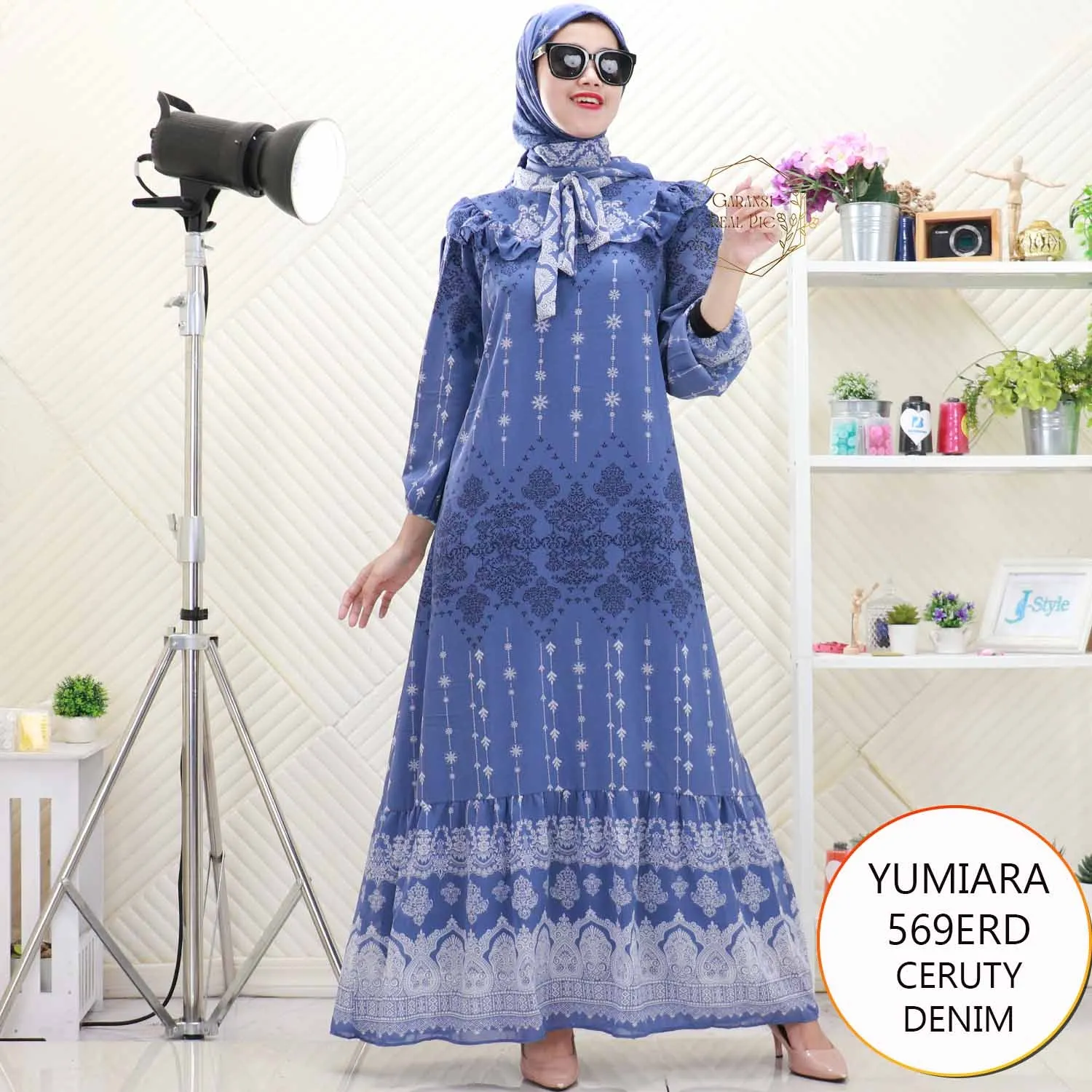 Yumiara Gamis Set Hijab Ceruty Motif Ruffel Depan