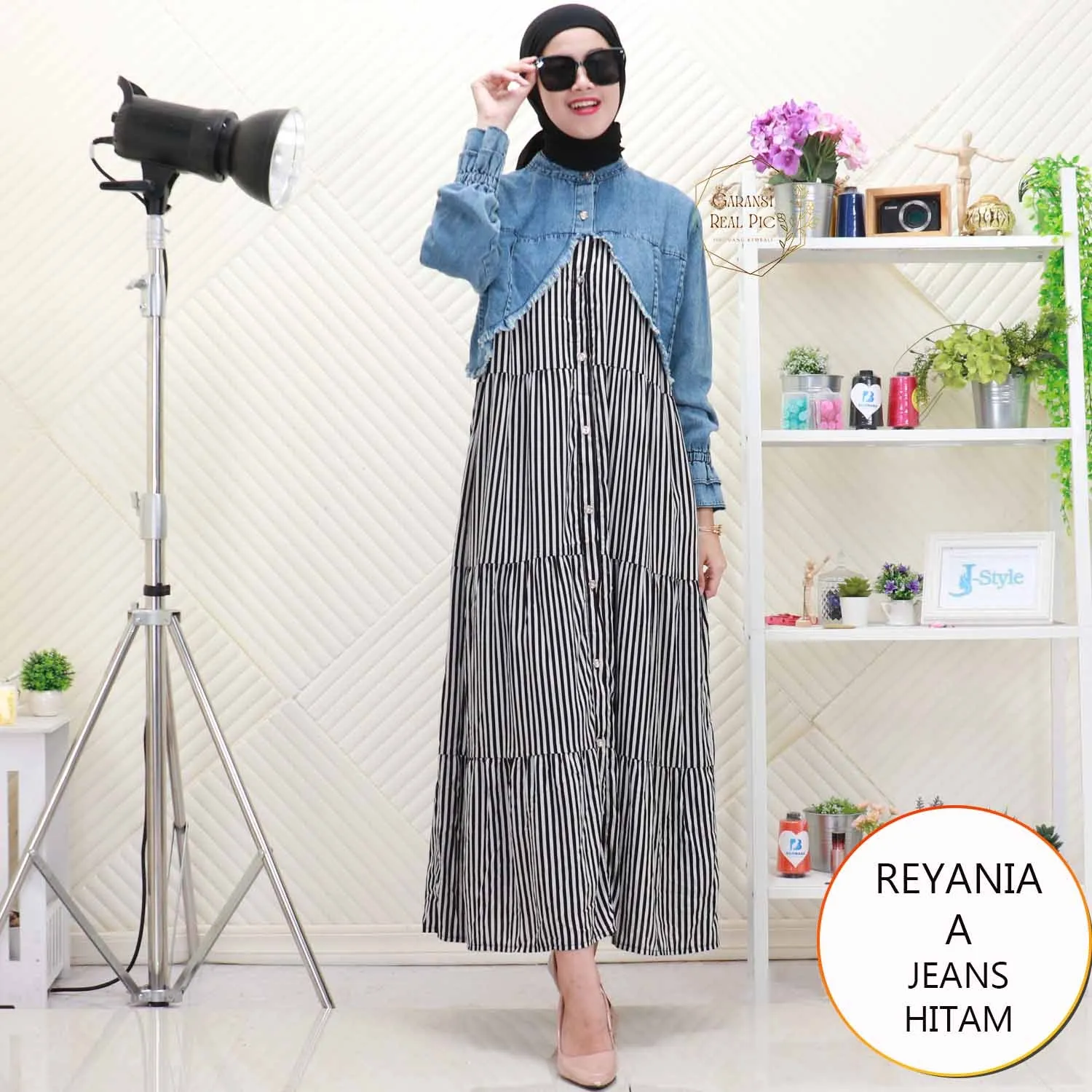 Reyania Gamis Jeans Mix Katun Lipit Depan Busui Friendly