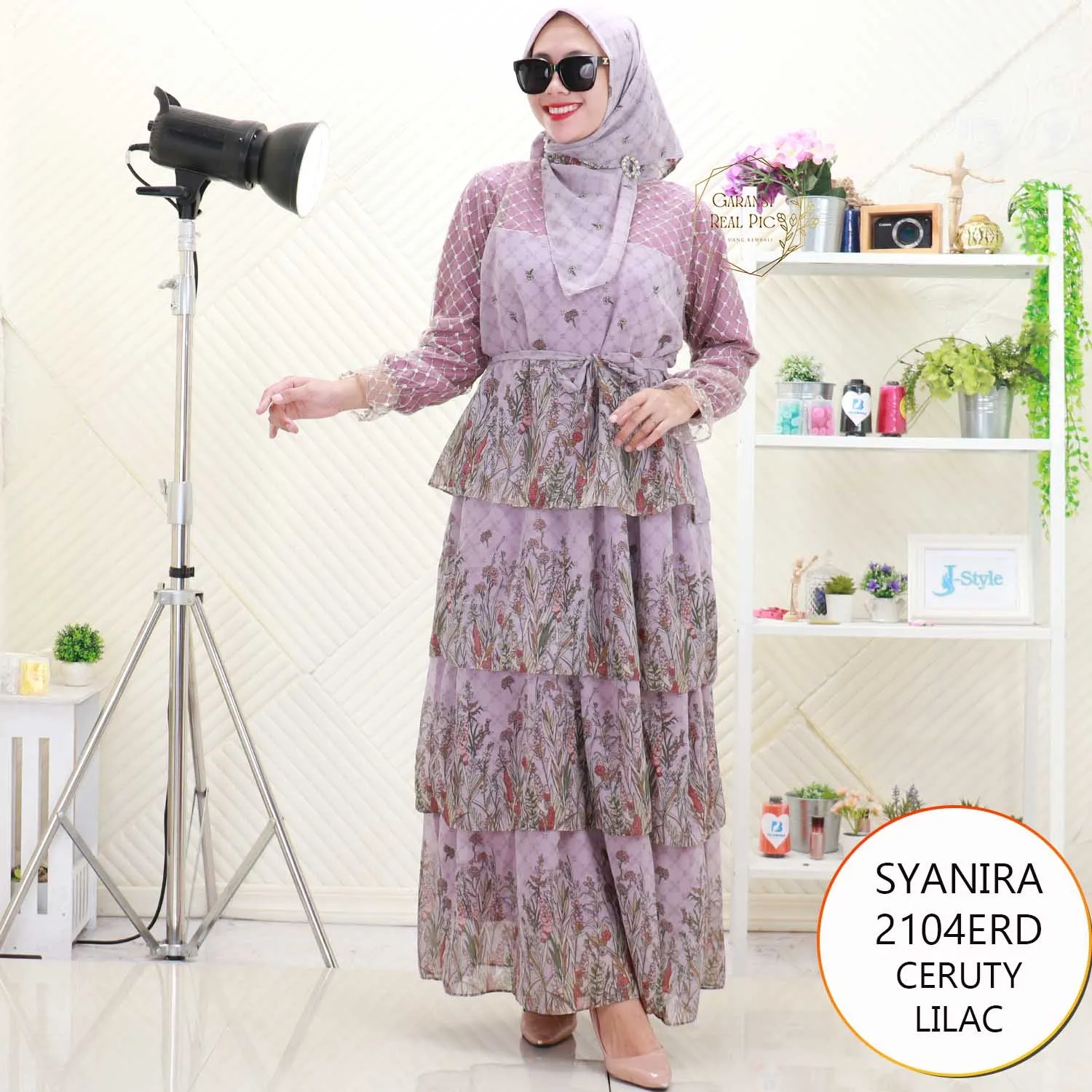 Syanira Gamis Muslimah Set Hijab Ceruty Motif Busui Friendly