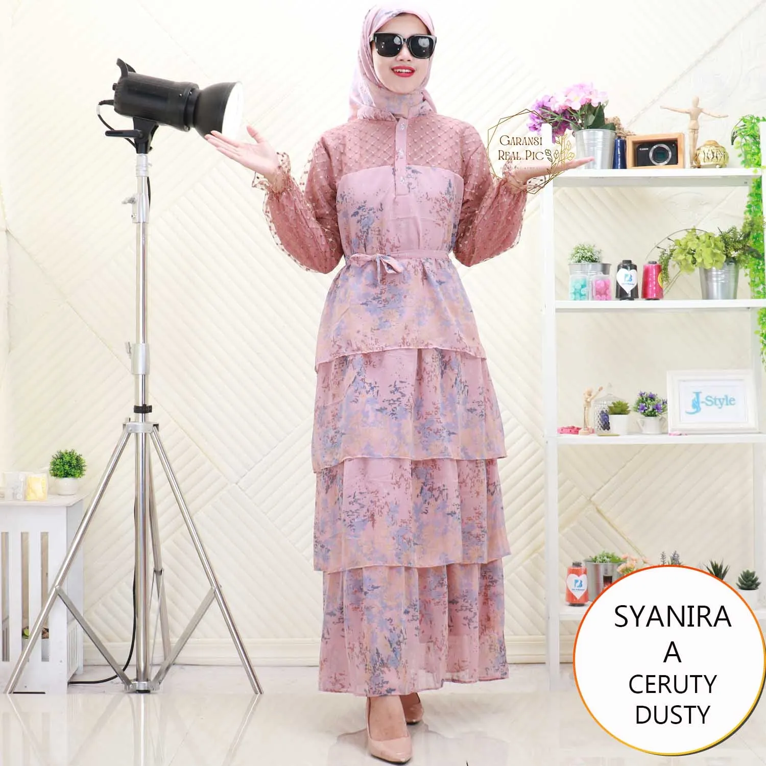 Syanira Gamis Muslimah Set Hijab Ceruty Motif Busui Friendly