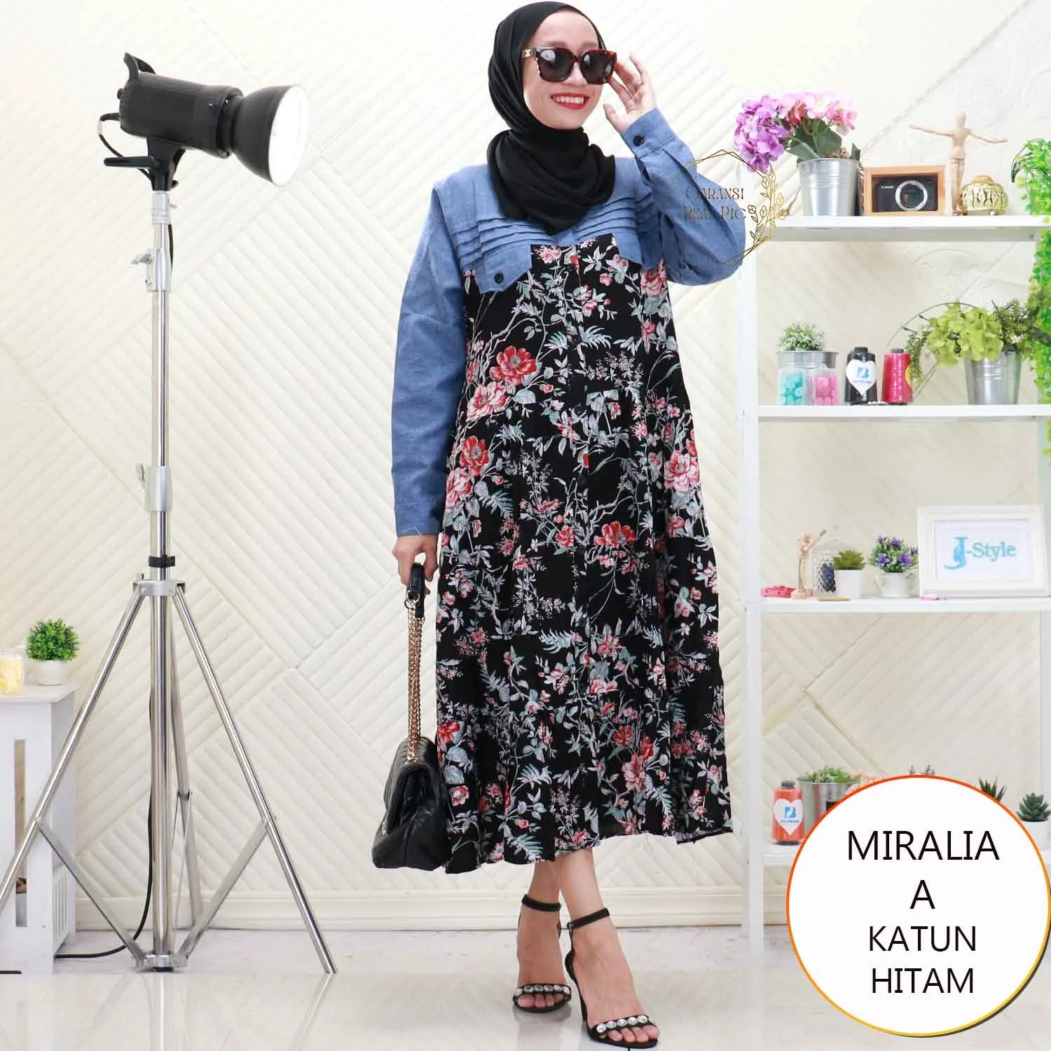 Miralia Midi Dress Rayon Motif Variasi Lipit Depan Busui Friendly