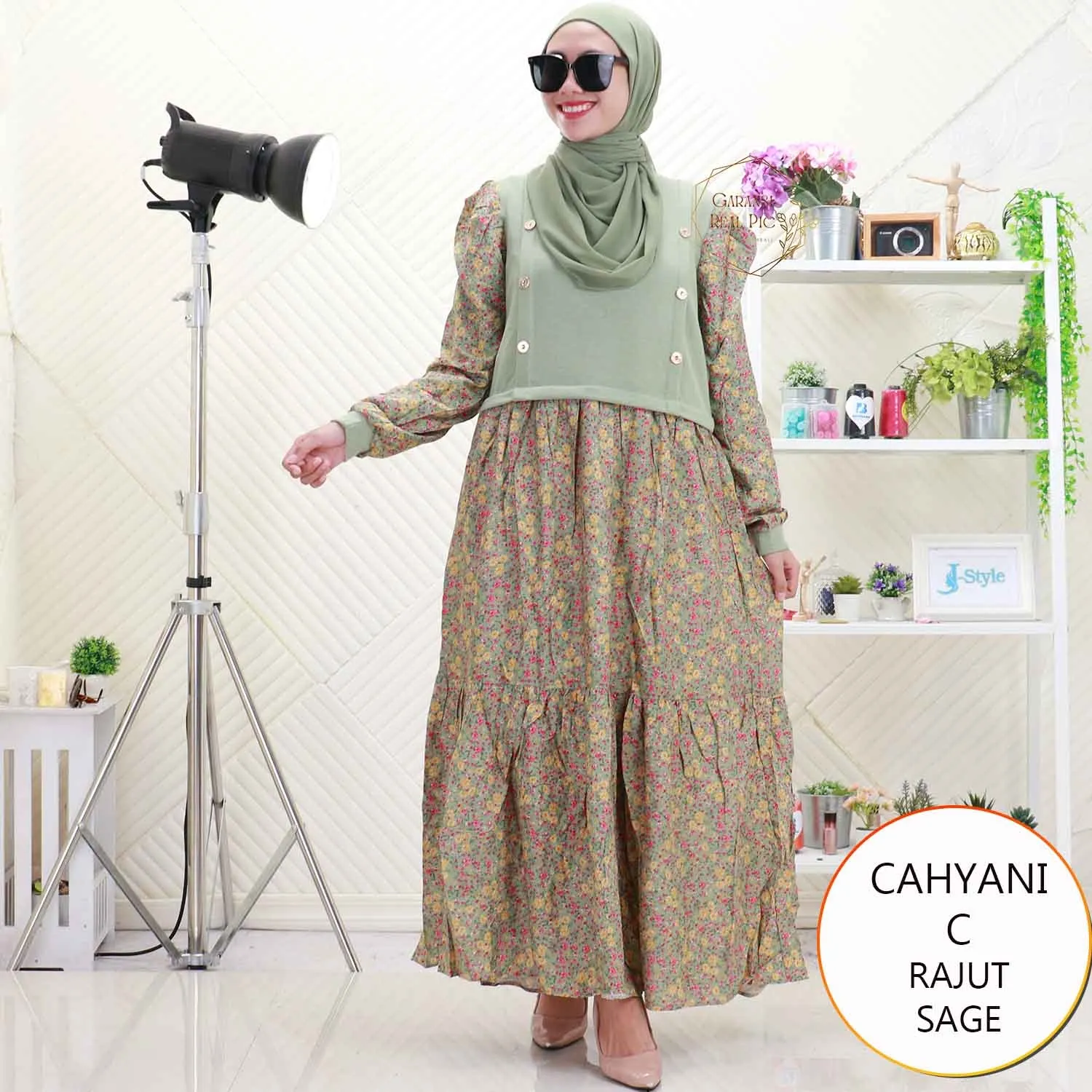 Cahyani  Gamis Rajut Rompi Nyatu Variasi Kancing Mix Rayon Motif