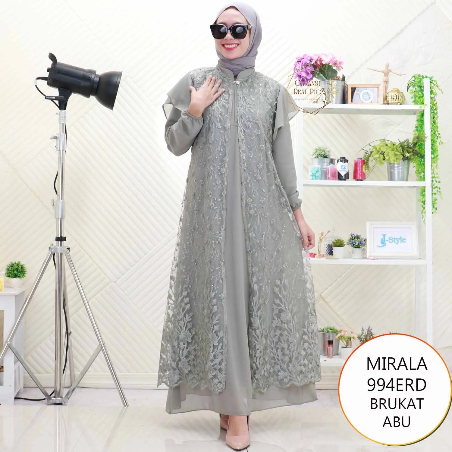 Mirala Gamis Brukat Lengan Ruffel Busui Friendly