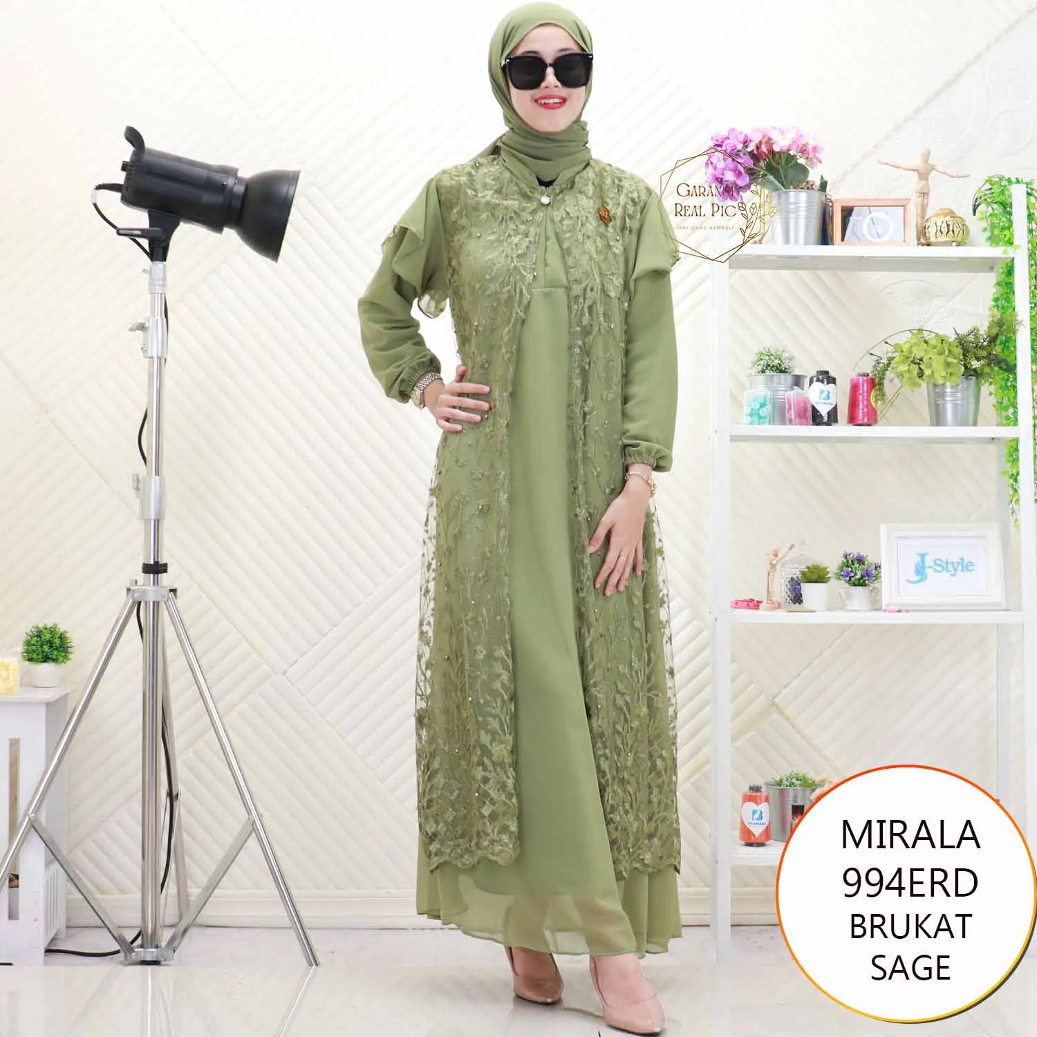 Mirala Gamis Brukat Lengan Ruffel Busui Friendly