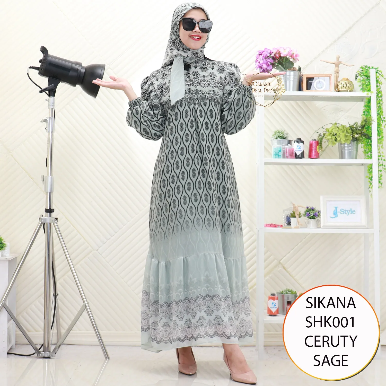 Sikana Gamis Busui Set Hijab Ceruty Motif Printing Lengan Balon Serut