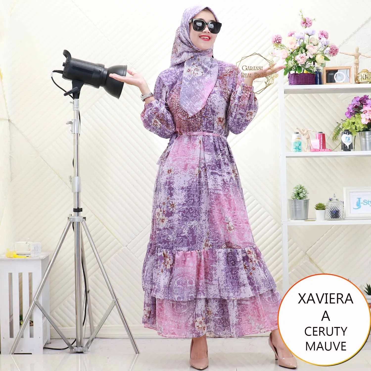 Xaviera Gamis Ceruty Motif Set Hijab Resleting Busui