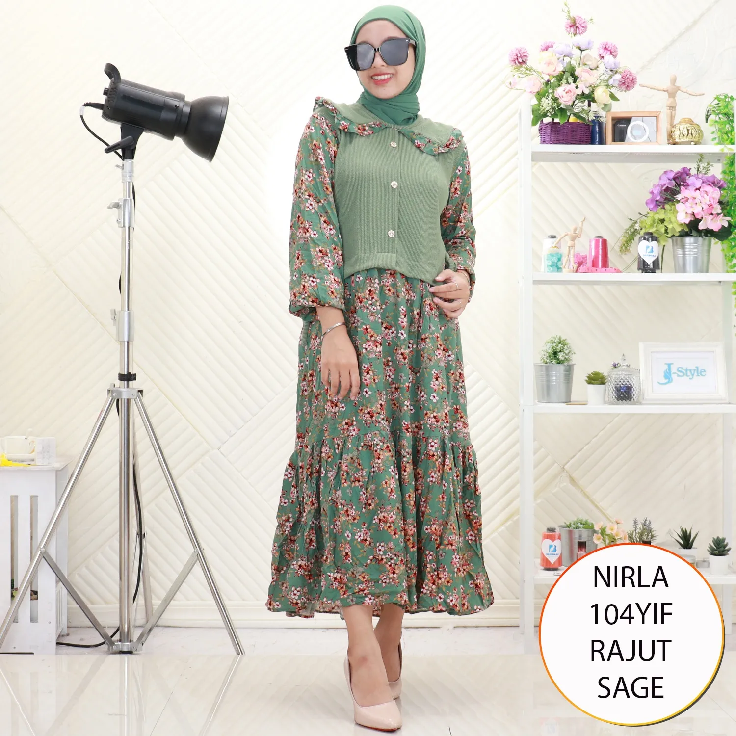 Nirla Midi Dress Rajut Tebal Korean Look Variasi Kancing 104YIF Rajut - bajubaru.id, Belanja Online di bajubaru.id saja 