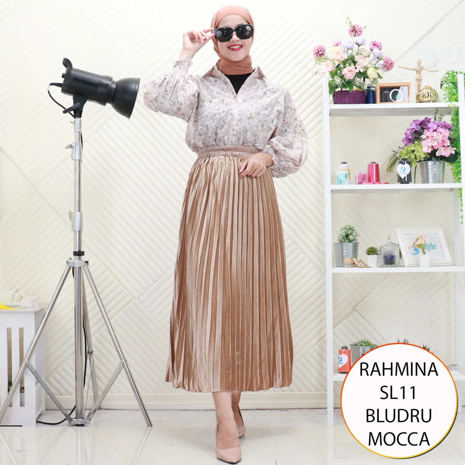 Rahmina Rok Plisket Bludru Velvet Tebal