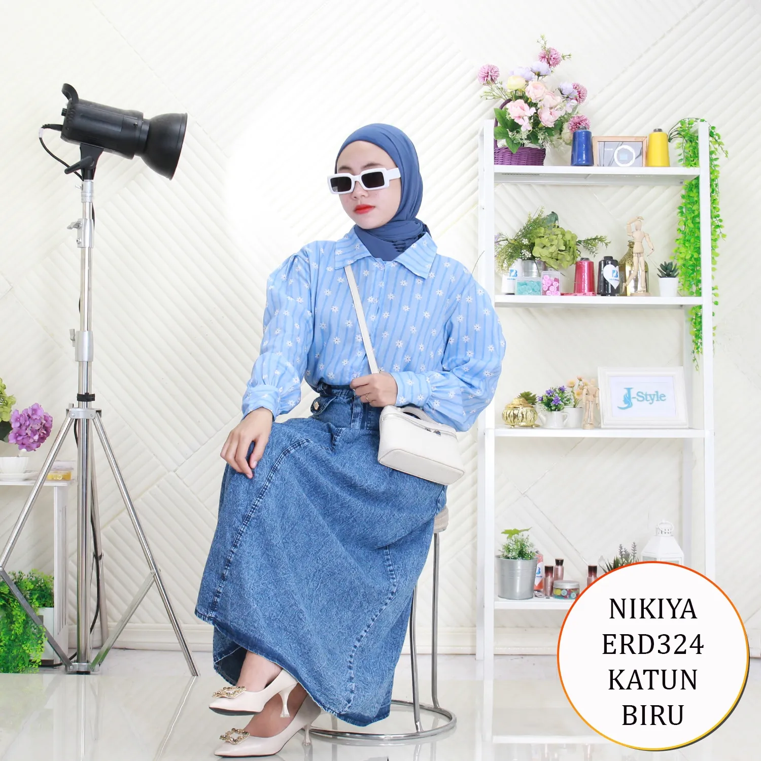 Nikiya Setelan Rok Katun Kombinasi Jeans Motif Salur Full Kancing