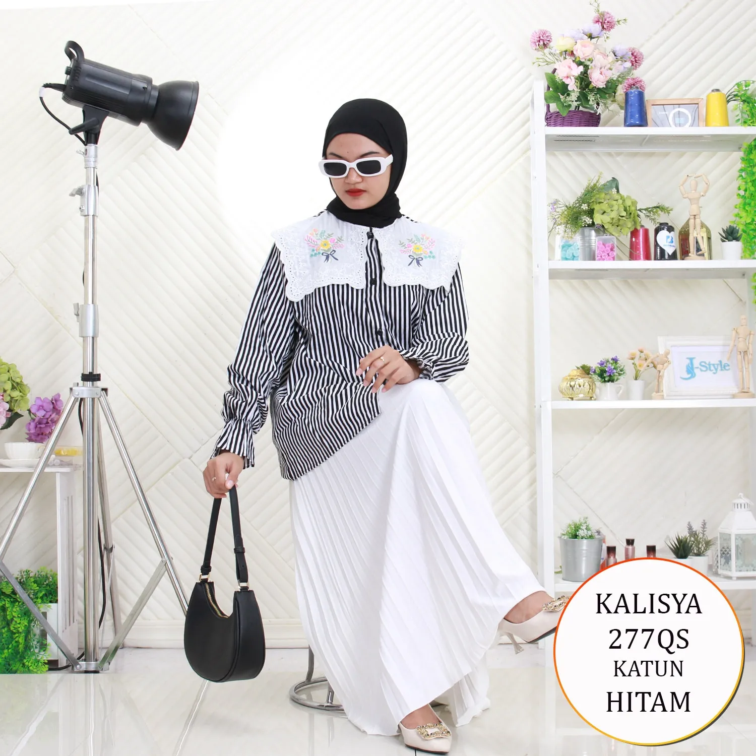 Kalisya Kemeja Blouse Katun Motif Salur Full Kancing