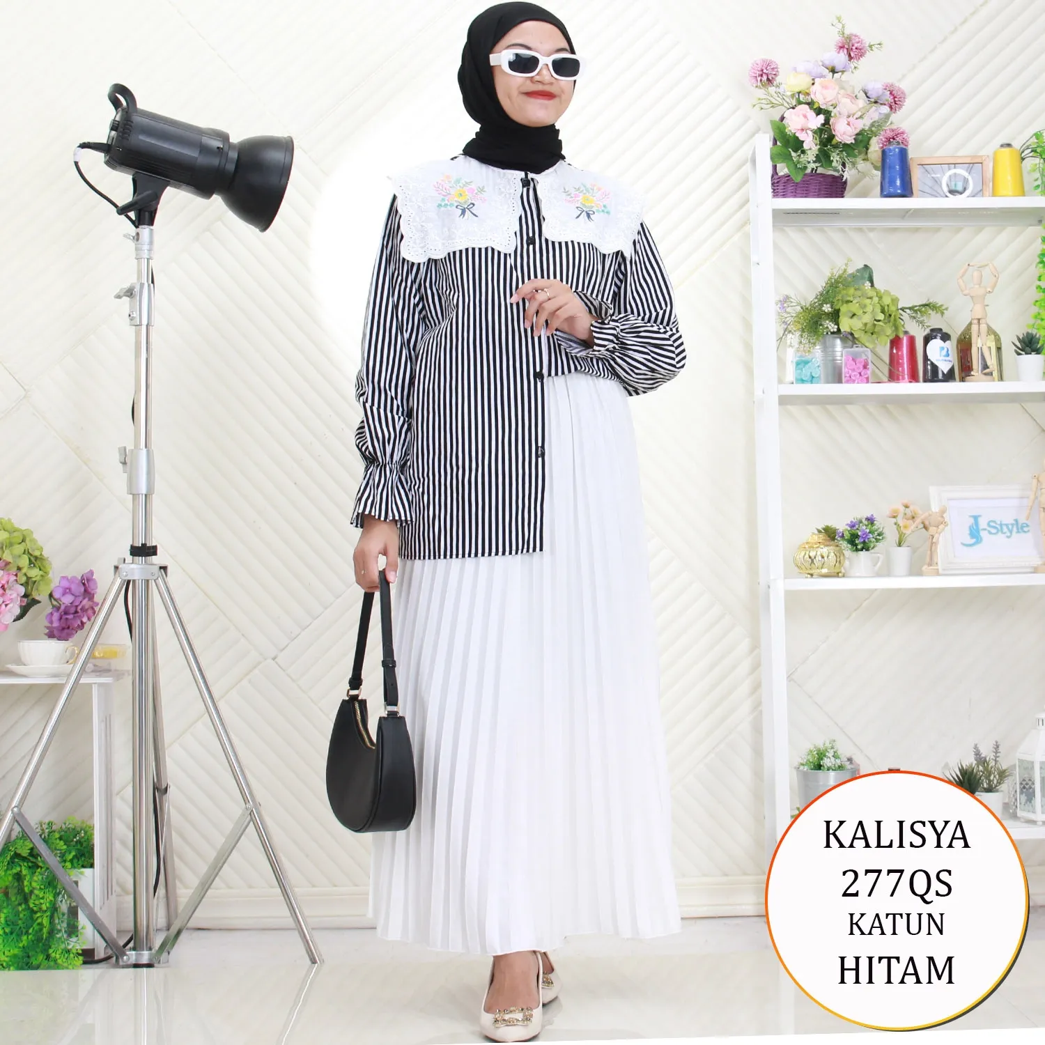 Kalisya Kemeja Blouse Katun Motif Salur Full Kancing