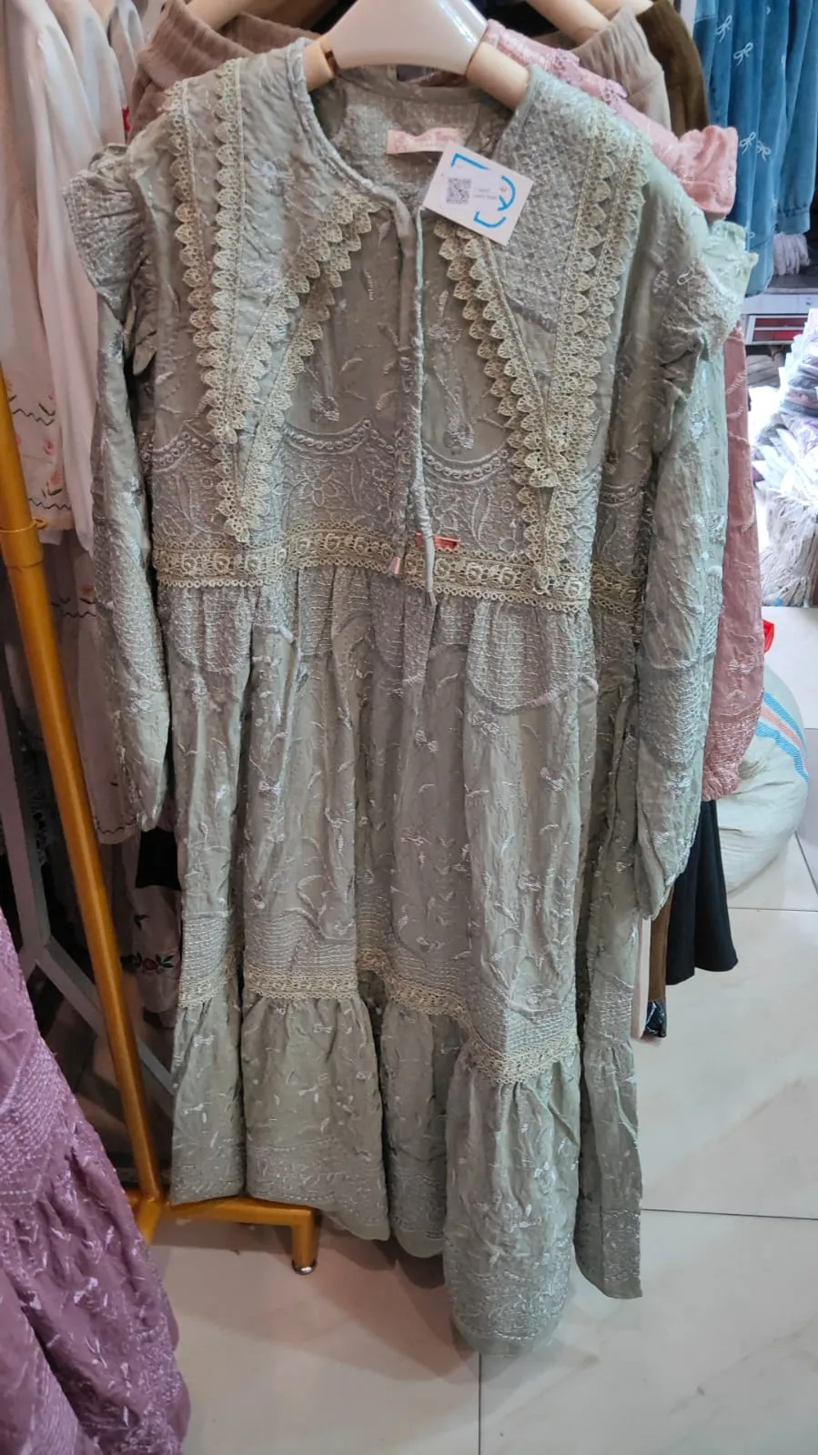 Lestia Midi Dress Katun Bordir Busui Friendly