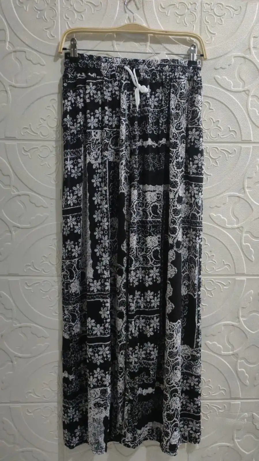 Niabila Celana Kulot Panjang Pinggang Karet Motif Spandex