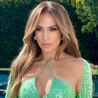 Jennifer Lopez | Jlo — @jloversdaily