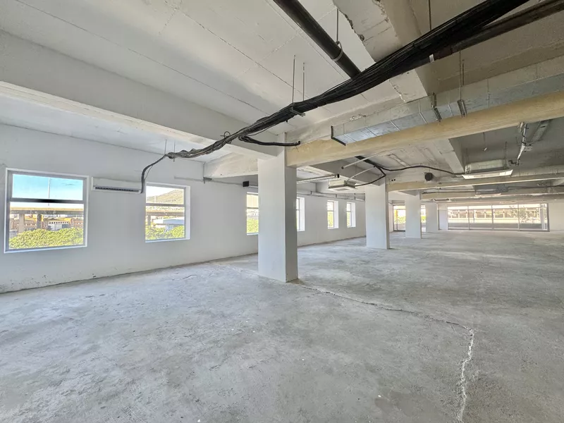2 402 m² Office to let in Cape Town, Amber Place (photo 8)