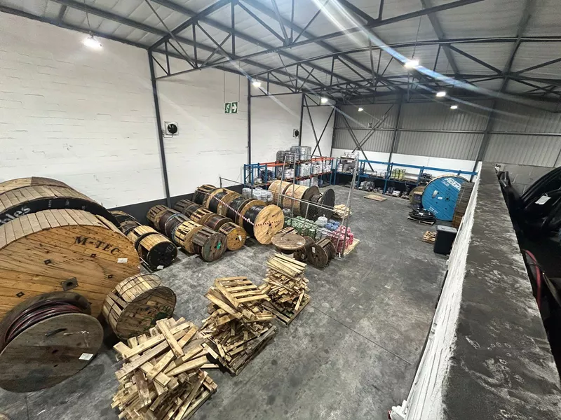 1 552 m² Industrial to let in Bellville, Sapphire Business Park (photo 5)