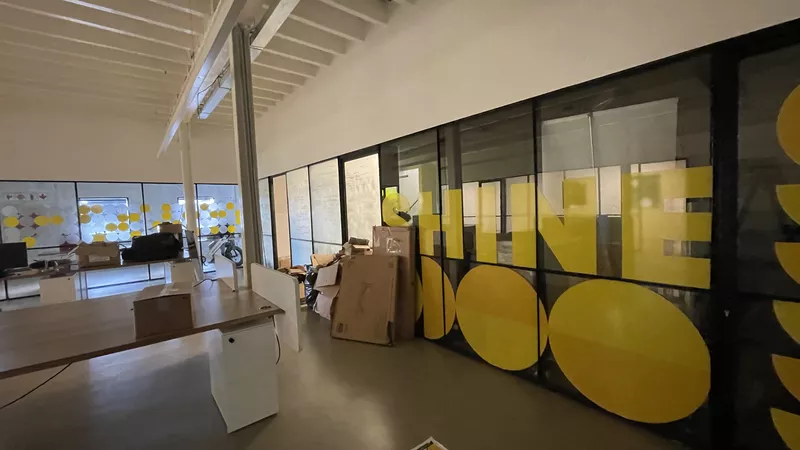 815 m² Office to let in Woodstock, Tramways (photo 14)