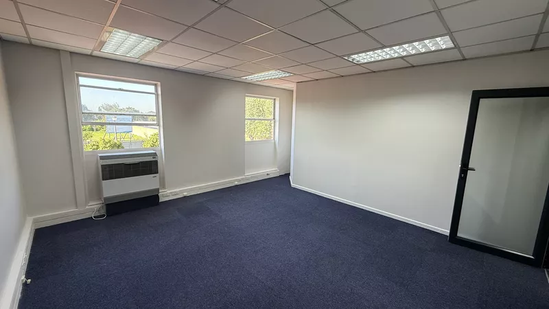 255 m² Office to let in Pinelands, Lonsdale (photo 7)