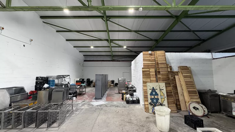 1 100 m² Retail property to let in Brackenfell, Brackenfell Shopping Centre (photo 13)