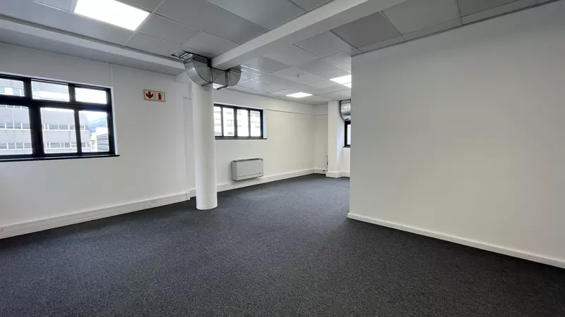 316 m² Office to let in Cape Town City Centre/CBD, 30 Waterkant (photo 10)