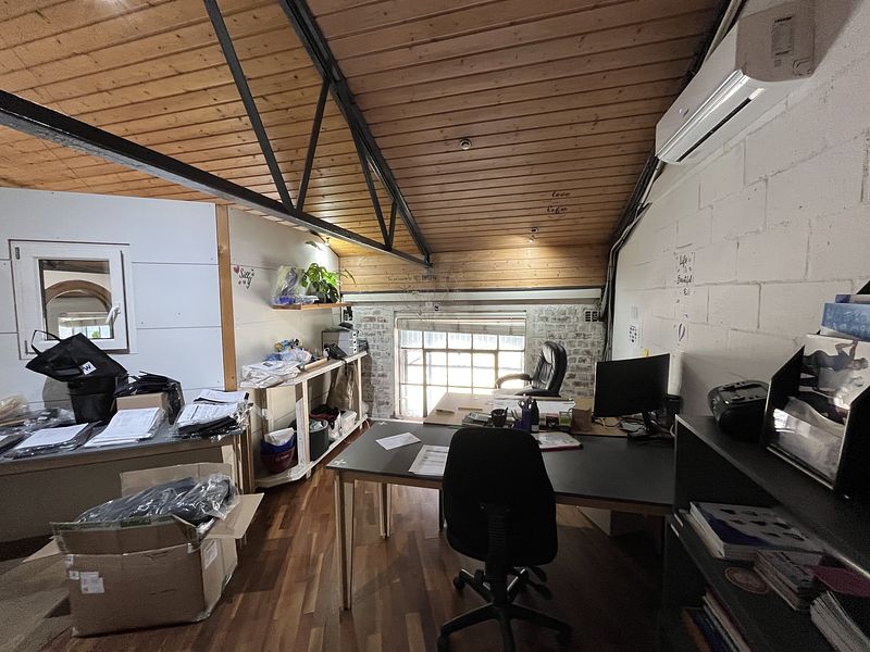 229 m² Office to let in Maitland, 16 Nyman Street (photo 10)
