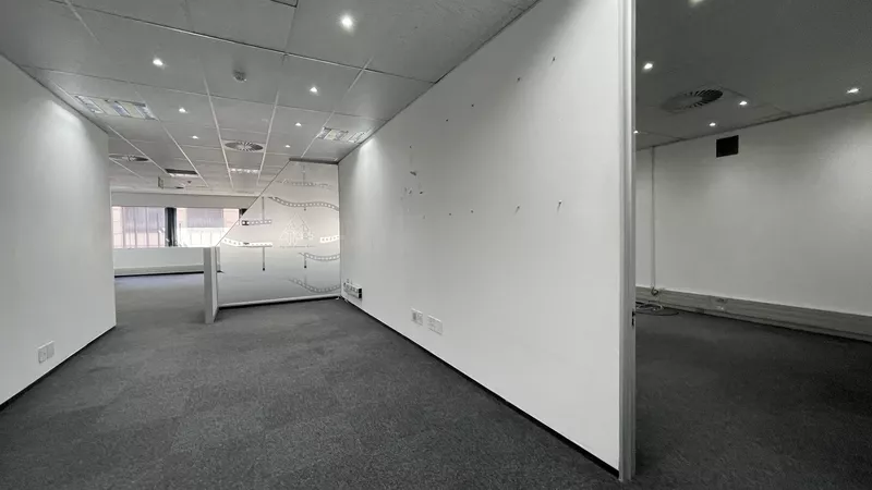 277 m² Office to let in Cape Town City Centre/CBD, 9 Long (photo 6)